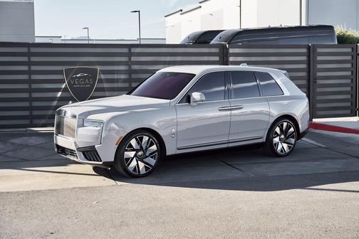 2025 Rolls-Royce Cullinan 