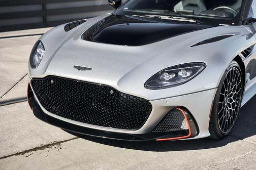 2023 Aston Martin DBS 770 Ultimate Volante