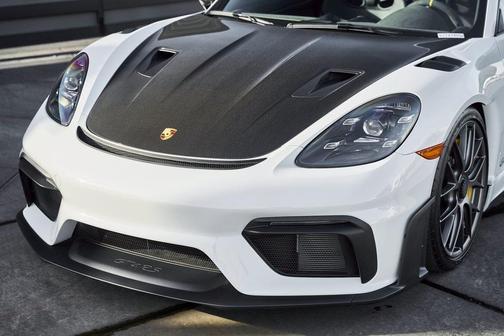 2024 Porsche 718 Cayman GT4 RS