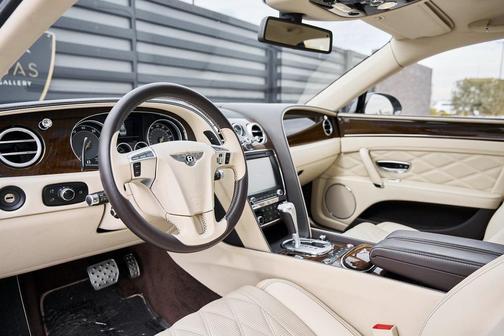 2015 Bentley Flying Spur Base