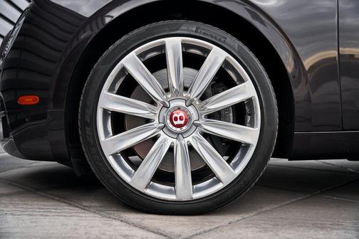 2015 Bentley Flying Spur Base