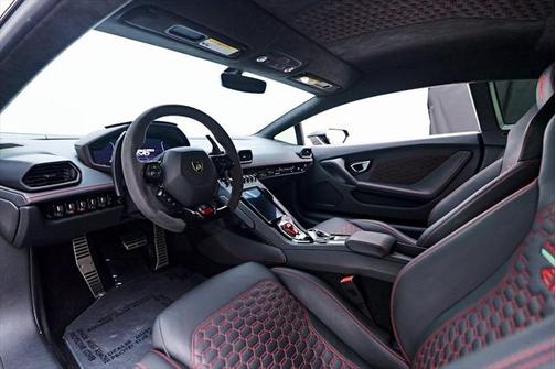 2020 Lamborghini Huracan EVO Base