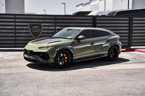 Verde Turbine Lucido 2023 Lamborghini Urus Performante