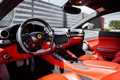 Bianco Avus 2019 Ferrari GTC4Lusso V12