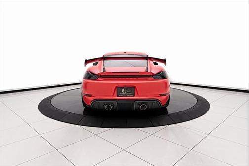 2024 Porsche 718 Cayman GT4 RS