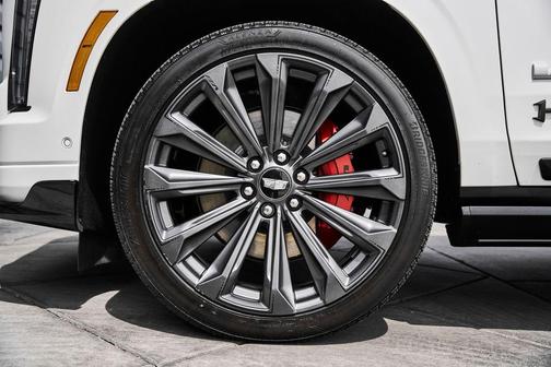 Crystal White Tricoat 2025 Cadillac Escalade V-Series