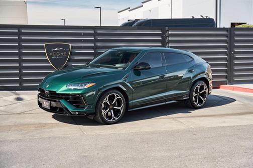 2023 Lamborghini Urus S