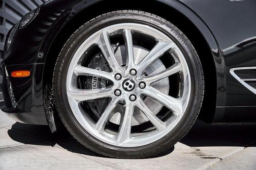 2022 Bentley Continental GT V8