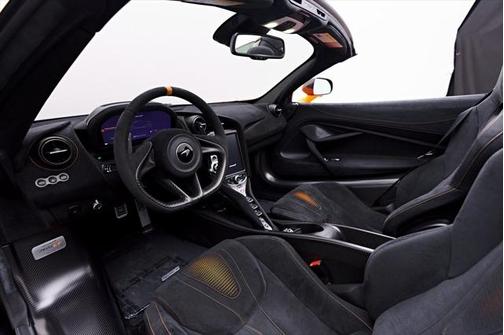 2022 McLaren 765LT Spider