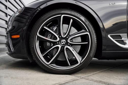 2022 Bentley Continental GT V8