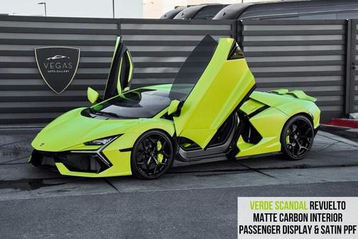 2024 Lamborghini Revuelto Base