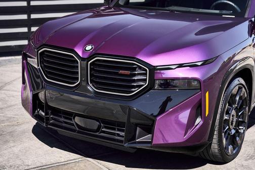 Daytona Violet Metallic 2025 BMW XM Label Red