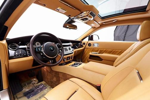 2015 Rolls-Royce Wraith Base