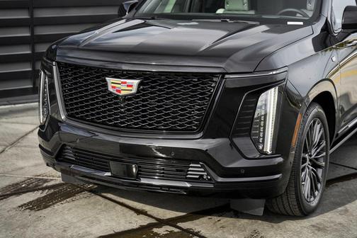 2026 Cadillac Escalade Sport Platinum
