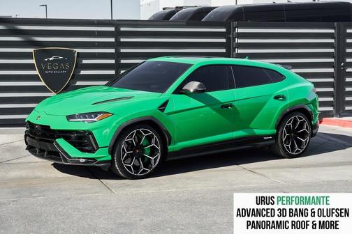 2024 Lamborghini Urus Performante
