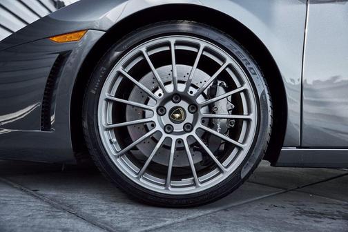 2013 Lamborghini Gallardo LP550-2