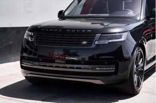 2023 Land Rover Range Rover P530 SE