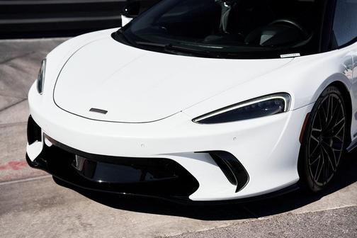 2025 McLaren GTS 