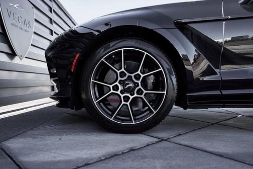 2023 Aston Martin DBX 707