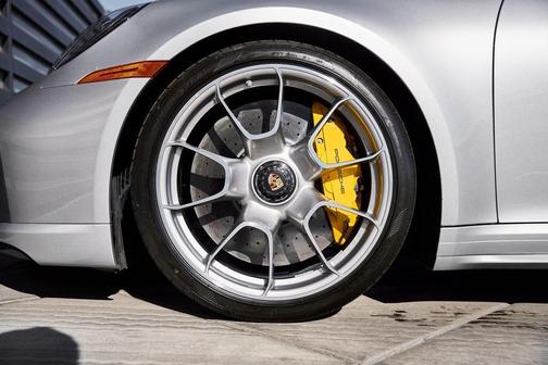 2024 Porsche 911 Turbo S