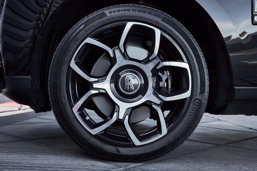 2022 Rolls-Royce Cullinan 