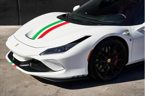 2023 Ferrari F8 Spider Base