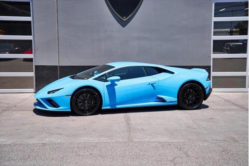 2023 Lamborghini Huracan EVO Coupe RWD