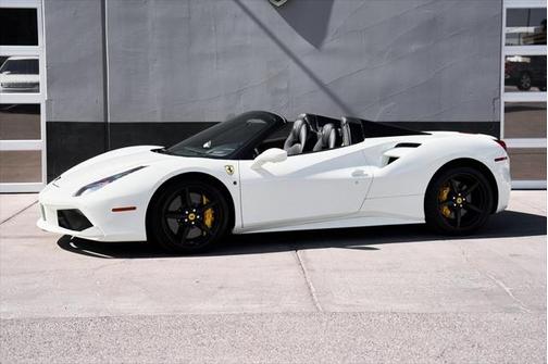 2019 Ferrari 488 Spider Base