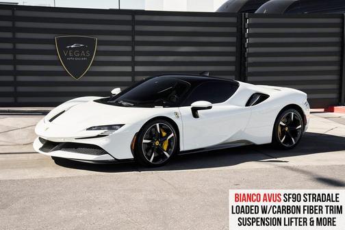 2023 Ferrari SF90 Stradale Base