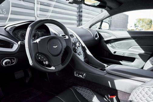 2014 Aston Martin Vanquish V12