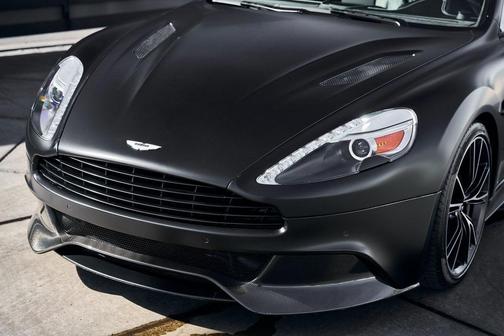 2014 Aston Martin Vanquish V12