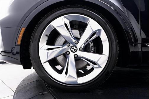 2023 Bentley Bentayga Azure
