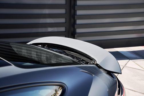 2025 Porsche 911 Carrera 4 GTS