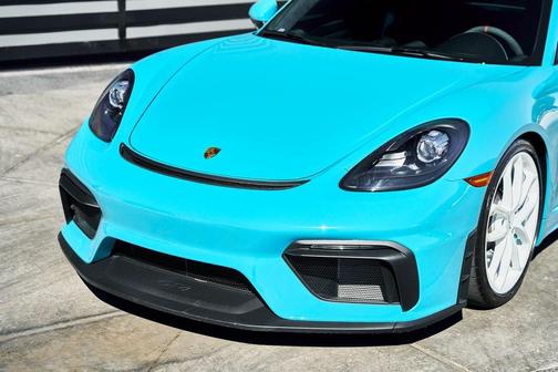 2021 Porsche 718 Cayman GT4