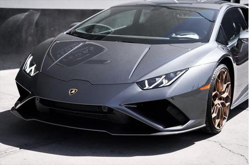2021 Lamborghini Huracan EVO Base