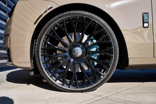 Gray 2025 Rolls-Royce Ghost