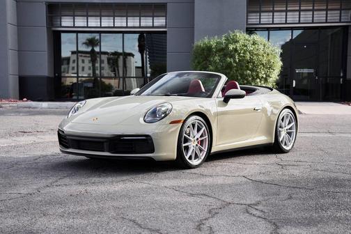 2022 Porsche 911 Carrera S
