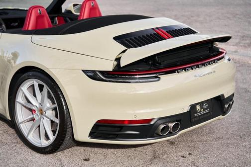 2022 Porsche 911 911 Carrera S