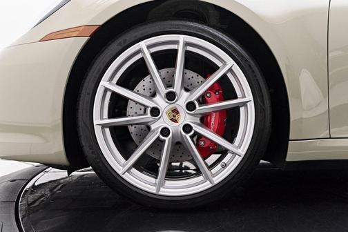 2022 Porsche 911 Carrera S