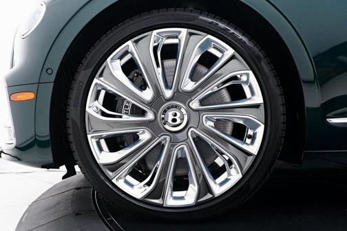 2024 Bentley Flying Spur Mulliner W12
