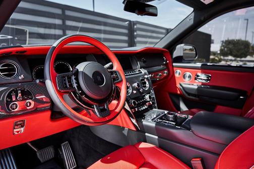 Tempest Gray 2024 Rolls-Royce Cullinan Black Badge