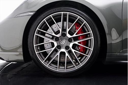 2022 Porsche 911 Turbo