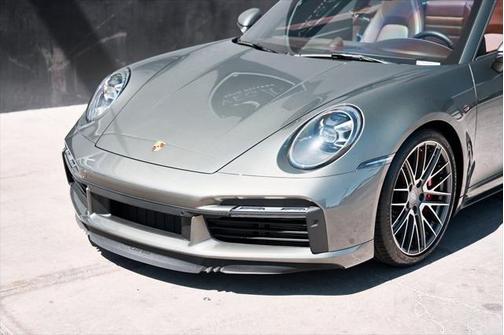 2022 Porsche 911 Turbo