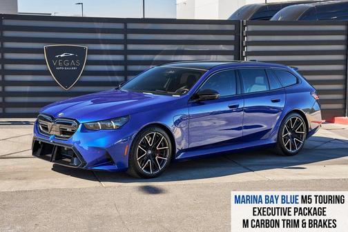 Marina Bay Blue Metallic 2025 BMW M5 Base