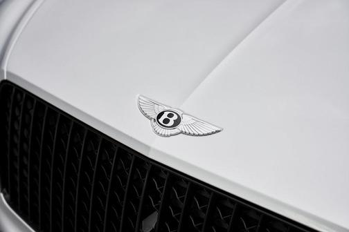 2023 Bentley Bentayga Azure