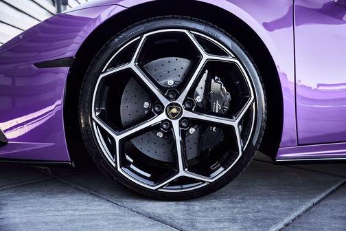 2024 Lamborghini Huracan EVO Spyder