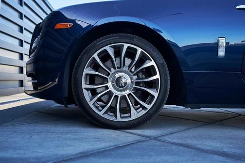 2018 Rolls-Royce Dawn 