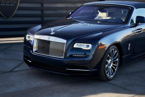 2018 Rolls-Royce Dawn 