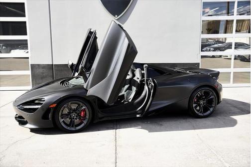 2020 McLaren 720S Base