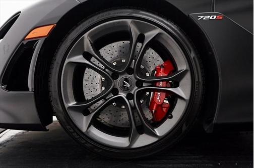 2020 McLaren 720S Base